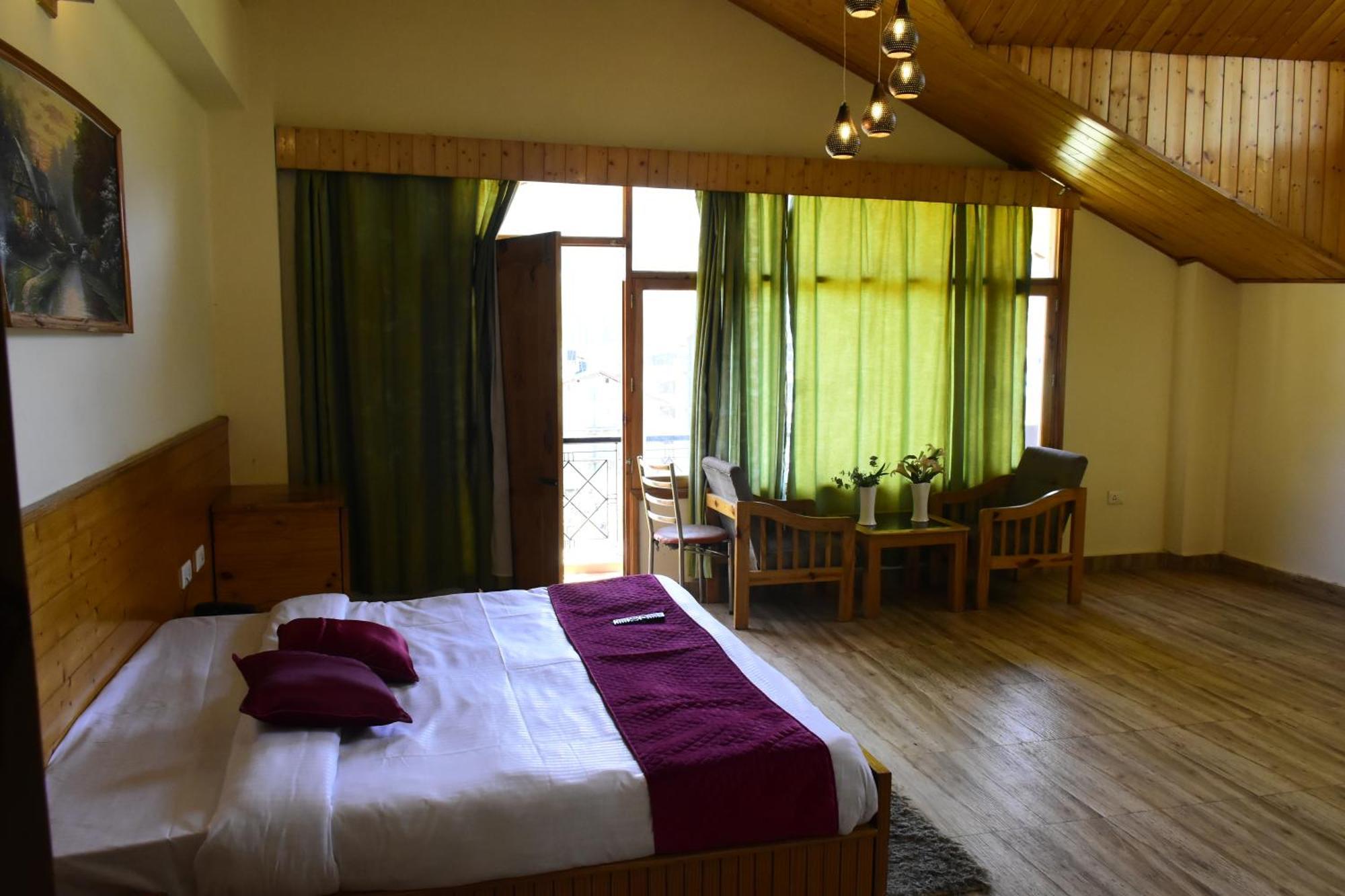 Hotel Jamla Inn Manāli Zewnętrze zdjęcie