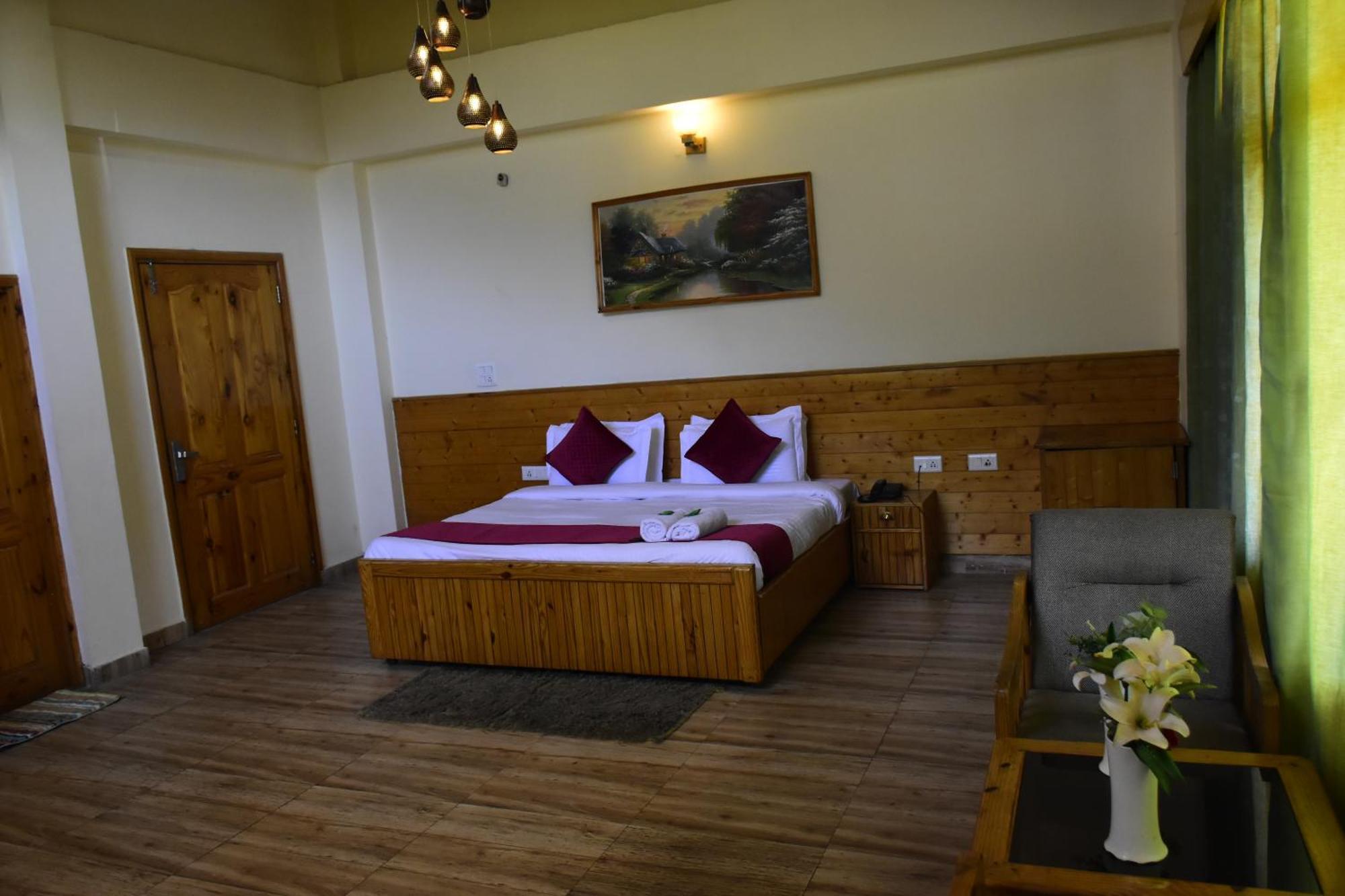 Hotel Jamla Inn Manāli Zewnętrze zdjęcie