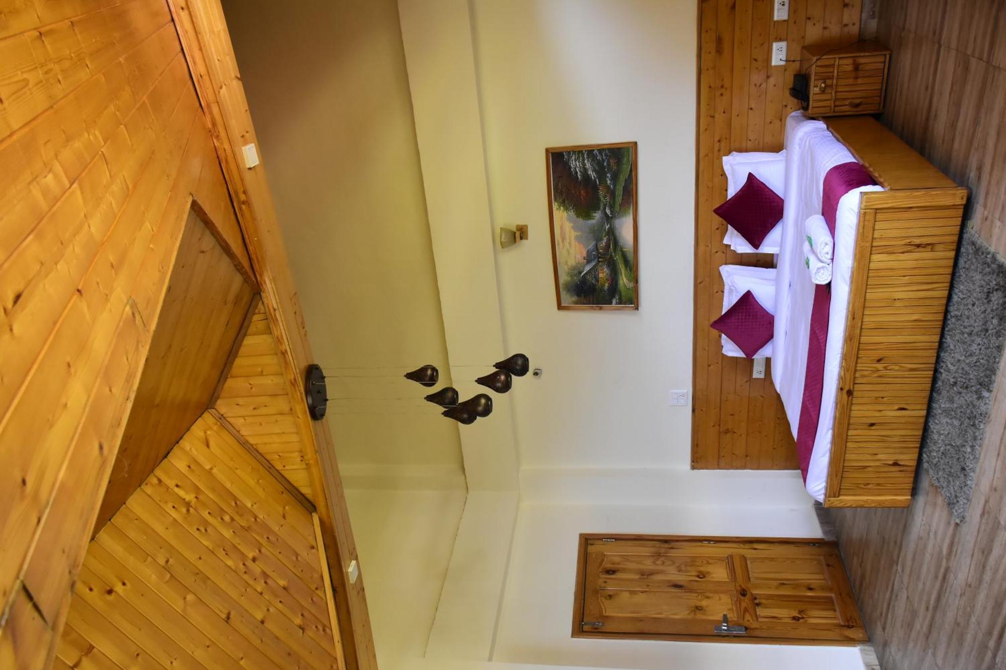 Hotel Jamla Inn Manāli Zewnętrze zdjęcie